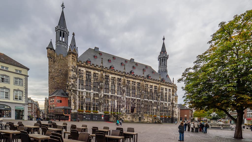 Historisches Rathaus (Katschhof)