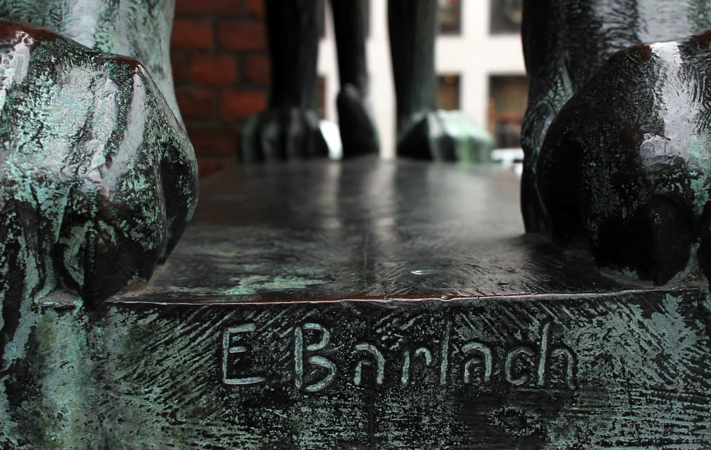 Nikolaikirche (Detail-Barlach)
