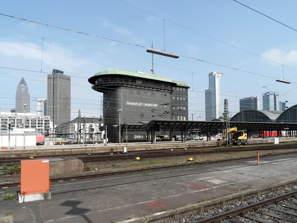 Hauptbahnhof Frankfurt (Architektur)