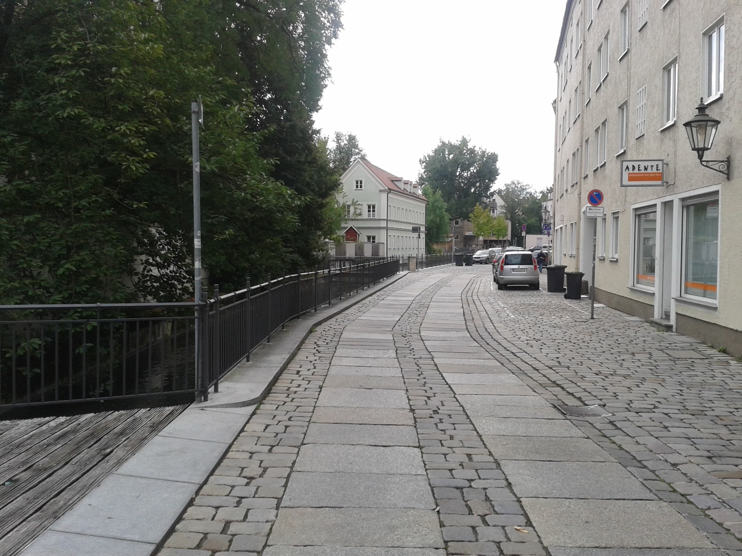 Date-Abend: Maximilianstraße, Welterbe-Kanäle & Cocktails
