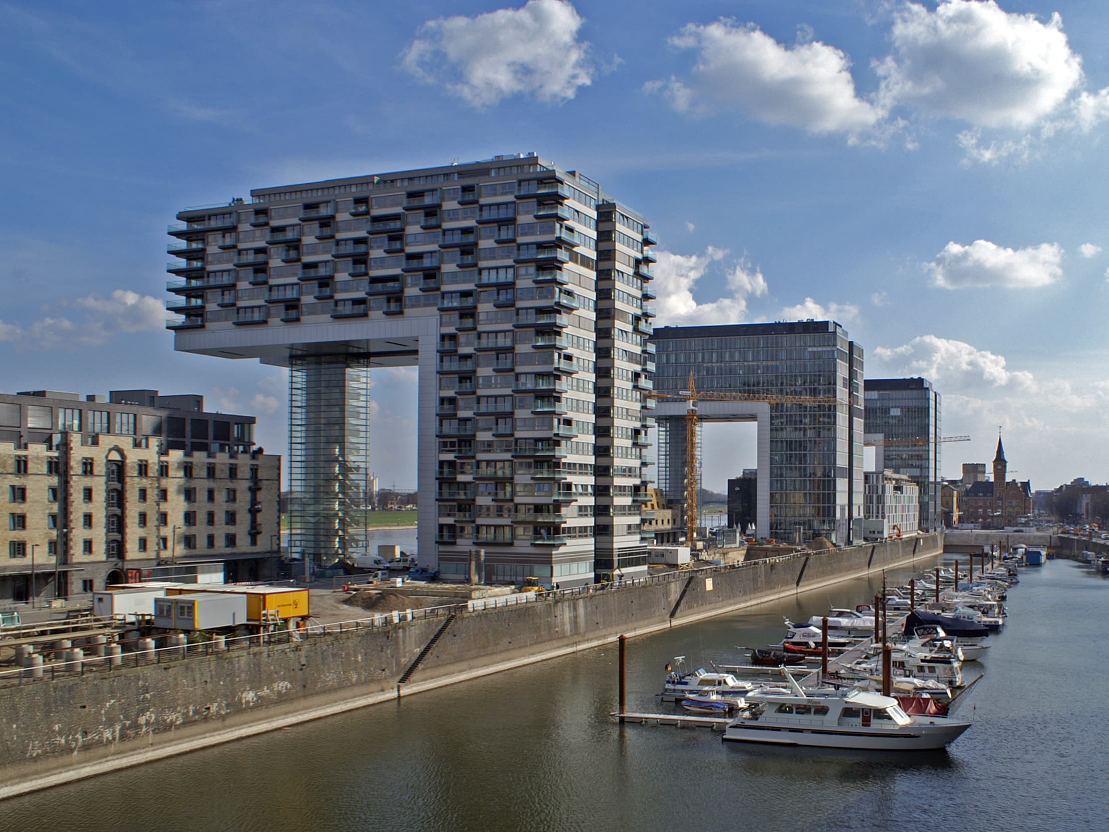 Rheinauhafen Kranhäuser